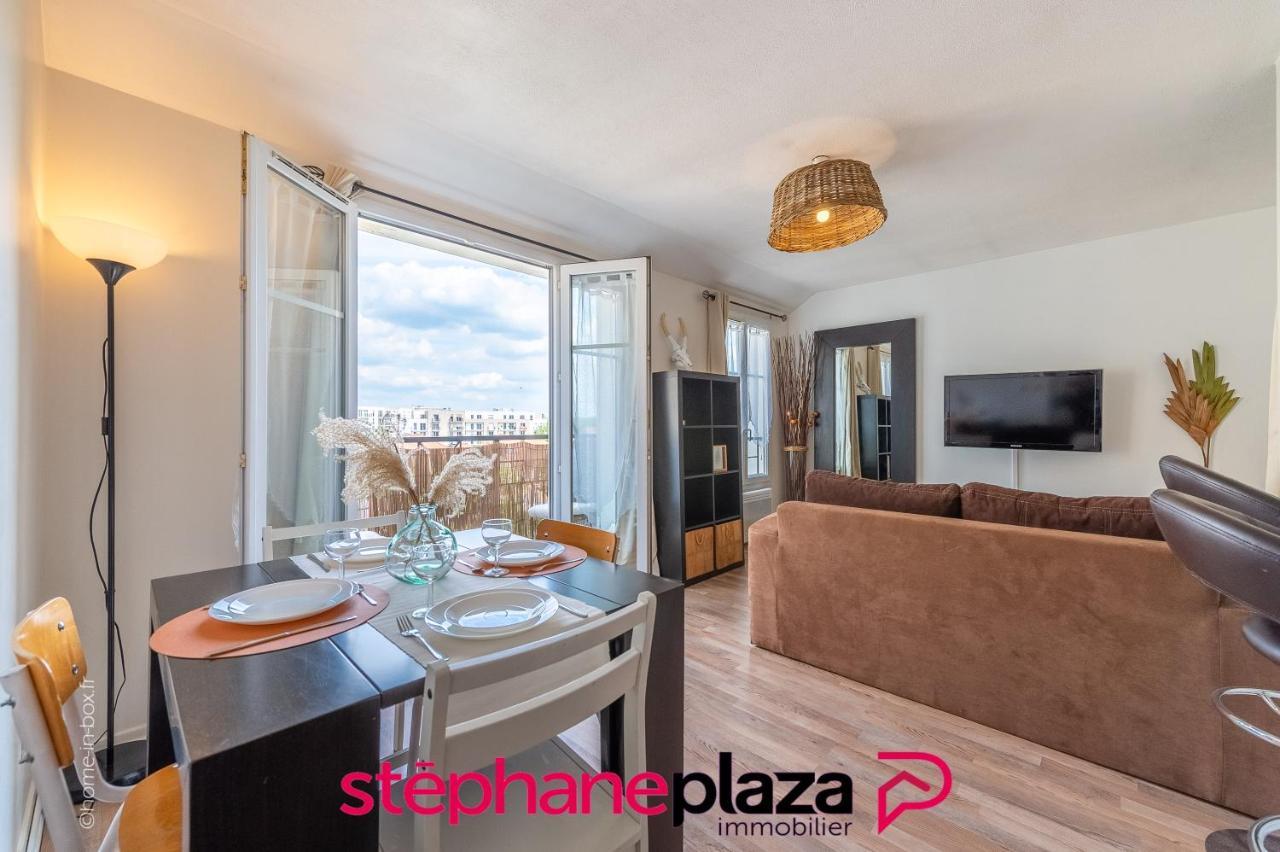Апартаменты Plaza Venvolles 01 Байи-Роменвилье Экстерьер фото